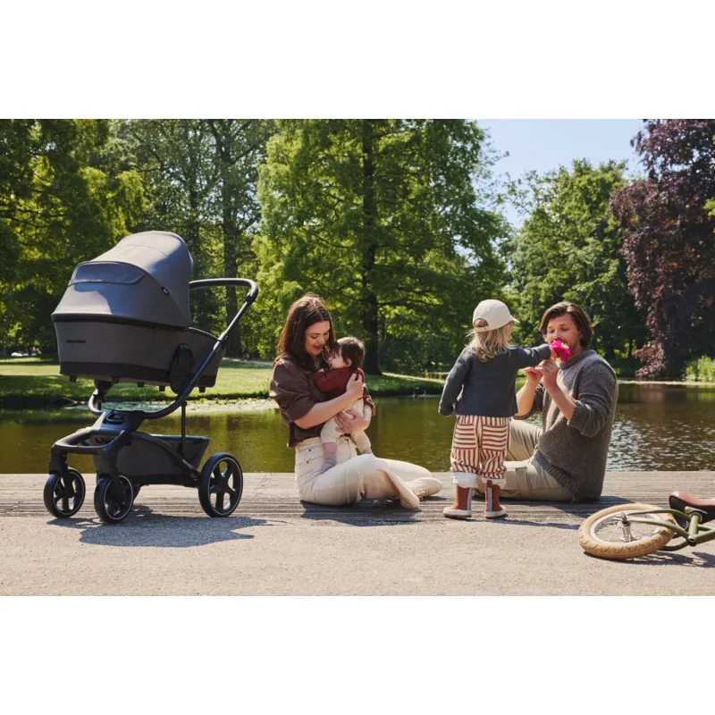 EASYWALKER Kočárek kombinovaný Harvey⁵ Premium 2v1 LITE RWS + CYBEX Aton B2 i-Size